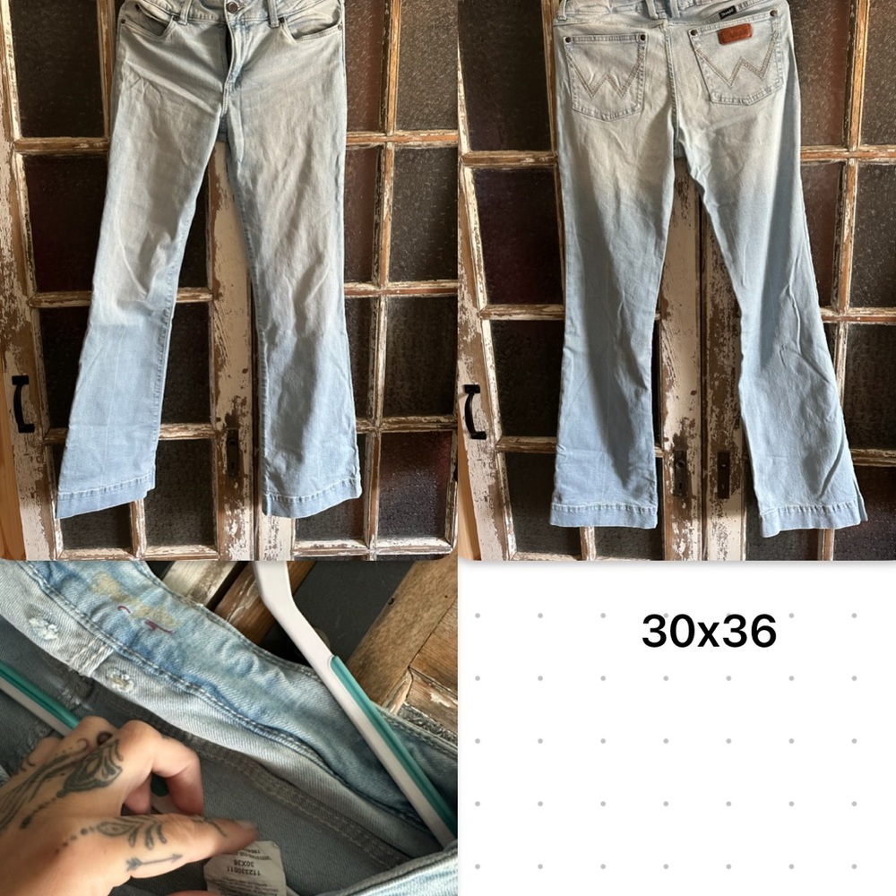 Wrangler Women's Light Blue trouser style Jeans